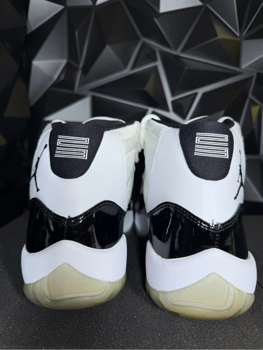 Jordan Retro 11 “Concord”